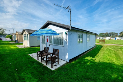 [b]TWO HOOTS[/b] CHALET